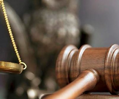 Народні депутати, судді та міністр: 62 справи не будуть розглянуті в судах через Рішення КСУ
