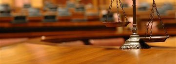 Суд виніс рішення за адмінпротоколами щодо суддів КСУ Сліденка та Завгородньої. На думку судді Алли Слободянюк, судді КСУ мають імунітет — їх не можна притягати до адміністративної відповідальності