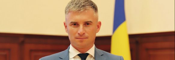 Олександр Новіков звернувся до Голови Ради суддів Богдана Моніча з вимогою не перебирати на РСУ повноваження парламенту