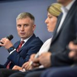 Україна може отримати цілком доброчесну держслужбу, якщо вже сьогодні ми навчимо дітей доброчесності — Олександр Новіков Україна може отримати цілком доброчесну держслужбу, якщо вже сьогодні ми навчимо дітей доброчесності — Олександр Новіков