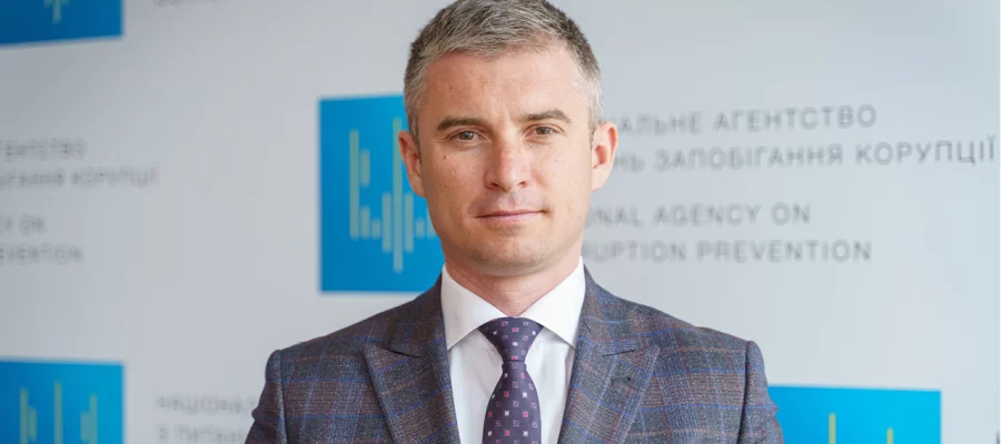 НАЗК передало до правоохоронних органів 100 матеріалів щодо неподання декларацій – Новіков